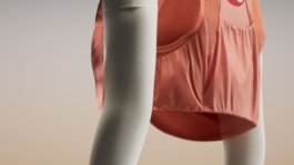 LL_IceVest_Still_08 